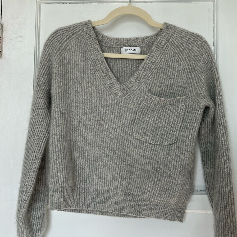 NAADAM cashmere fisherman v neck sweater in cement